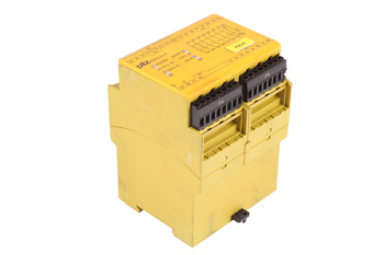 PNOZ X11P PILZ 777086 BEZPEČNOSTNÍ RELÉ
