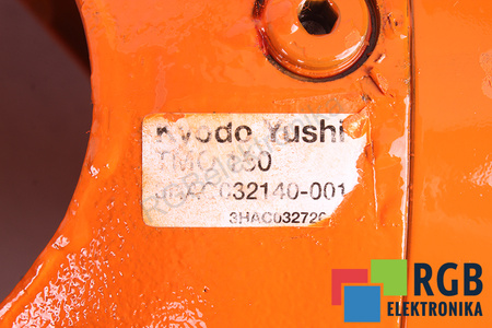 3HAC10133-2/08 ABB 3HAC021485-001/02 RUKA ROBOTA