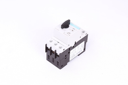 3RV1021-4DA10 SIEMENS SIRIUS 3R MOTOROVÝ SPÍNAČ