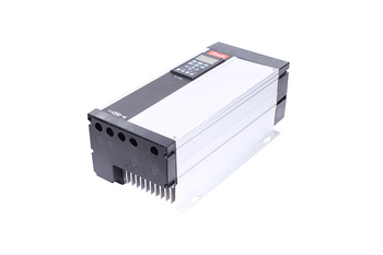 VLT5008PT5C54STR3DLF10A00C0 DANFOSS VLT5000
