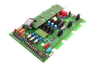 8208093.11 SEW EURODRIVE PRO MOVITRAC 204CD