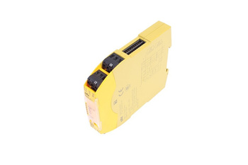 PNOZ S7.1 24VDC 3N/O PILZ 750167 BEZPEČNOSTNÍ RELÉ