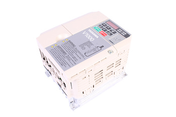CIMR-VC4A0002BAA YASKAWA V1000