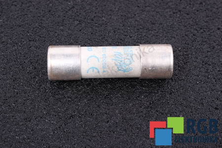 SUPERRYCHLÁ KERAMICKÁ POJISTKA 5011806 SIBA 700V, 30A