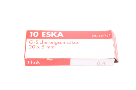 POMALÁ VÁLCOVÁ SKLENĚNÁ POJISTKA 520.026  ESKA ZKS-8A/250V  250V, 8A, 5X20MM, 10PCS