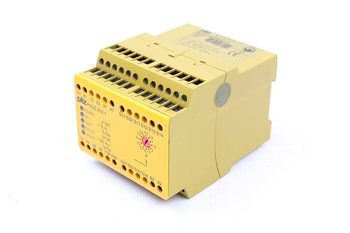PNOZXV2.1 PILZ 774520 BEZPEČNOSTNÍ RELÉ