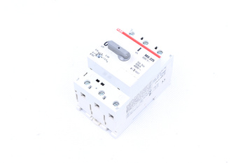MS225 ABB MOTOROVÝ SPÍNAČ