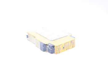 PNOZ XV1P 3/24VDC 2N/O 1N/O T PILZ 777601 BEZPEČNOSTNÍ RELÉ