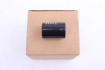 KONDENZÁTOR B43501-A9567-M82 EPCOS 560UF, 400VDC