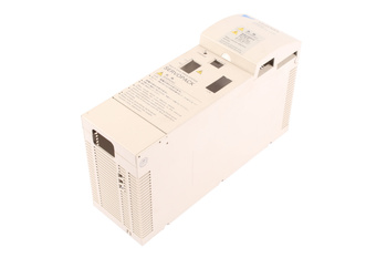 CVST21023 YASKAWA CIMR-MR5N47P5 KRYT