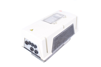 ACS800-01-0011-3+B056+E202 ABB