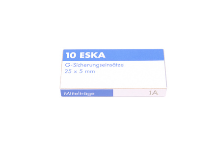 STŘEDNĚPOMALÁ TAVNÁ POJISTKA 525.217 ESKA ZKMD-1A 250V, 1A, 5X25MM, 10PCS