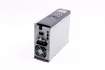 FC-302P1K5T5E DANFOSS 131B0037