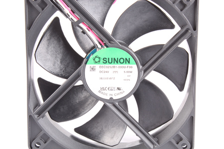 EEC0252B1-000U-F99 SUNON 120X120X25MM, 24V VENTILÁTOR