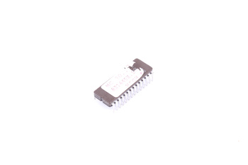 NMC27C32Q-45 NATIONAL SEMICONDUCTOR UV ERASABLE EPROM DIP24 THT