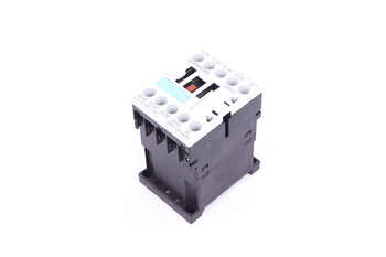 3RH1122-1AP00 SIEMENS SIRIUS 690V 10A 2NO 2NC