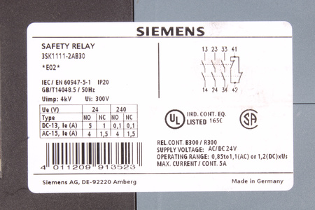 3SK1111-1AB30 SIEMENS SIRIUS BEZPEČNOSTNÍ RELÉ