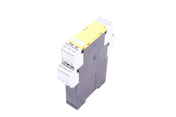 3TK2830-2CB30 SIEMENS SIRIUS BEZPEČNOSTNÍ RELÉ