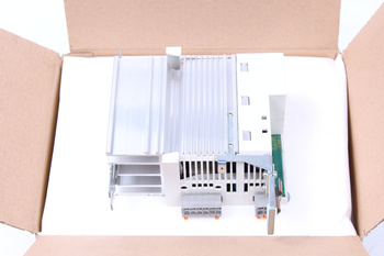 E82EV371_2C LENZE INVERTER 8200 VECTOR 00490461
