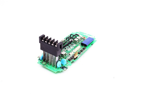 SGDB-CC05VA YASKAWA DF9202720-A0 7MBR30NF060 PRO SGDB-05VD