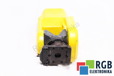 S-420IF FANUC RUKA ROBOTA