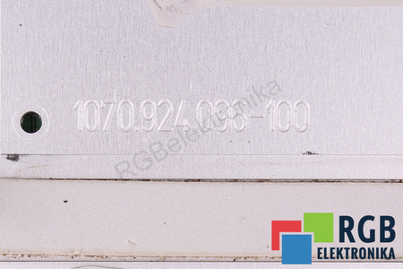 1070.924.096-100 BOSCH REXROTH INDRACONTROL V PŘEDNÍ KRYT