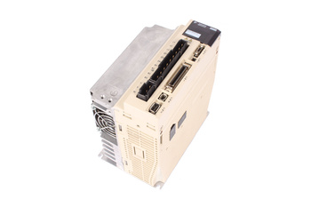 SGDV-3R5D01A YASKAWA