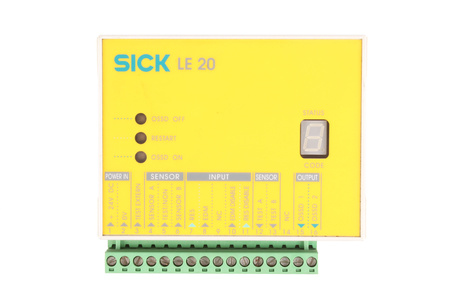 LE20-2611 SICK 6020340 BEZPEČNOSTNÍ RELÉ