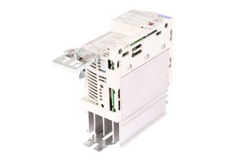 E82EV251_2C LENZE ID.-NO.:00490410 8200 VECTOR