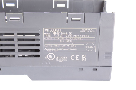 FR-E720-0.2K MITSUBISHI ELECTRIC PŘEDNÍ KRYT