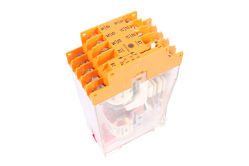 SSP56 SCHLEICHER 15314843-122 BEZPEČNOSTNÍ RELÉ
