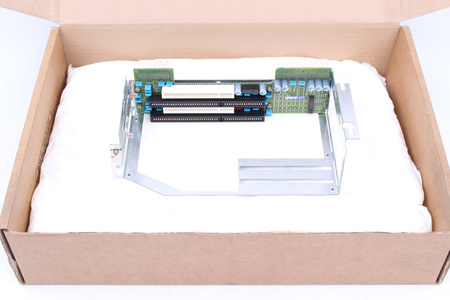 6FC5247-0AA02-1AA0 SIEMENS SINUMERIK 840D RACK
