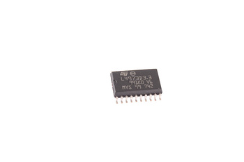L4973D3.3 STMICROELECTRONICS