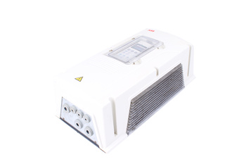 ACS800-01-0009-3+B056+E202+K454 ABB