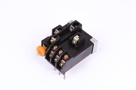 TH-12 MITSUBISHI ELECTRIC 1.3-2.1A RELE