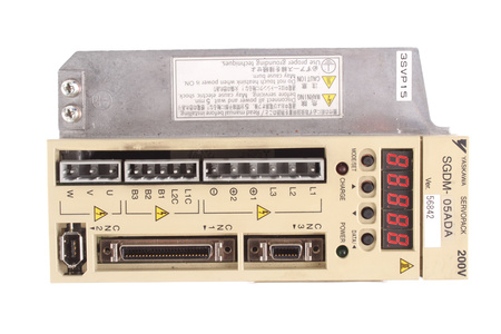 SGDM-05ADA YASKAWA