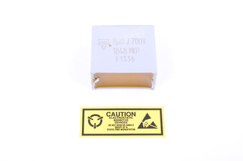 KONDENZÁTOR 8UF 700V 1848MKP VISHAY