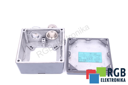 1FT5102-0AC01-Z SIEMENS ZÁSUVKA KONEKTORŮ