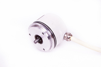 RI58-O/512ES.41KF-C HENGSTLER RI58-0/512ES.41KF-C 0553010 10-30VDC ENKODÉR