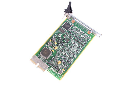 NIPXI-6704 NATIONAL INSTRUMENTS NA NÁHRADNÍ DÍLY