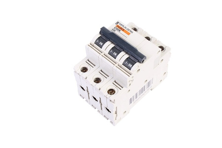 C60N MERLIN GERIN C25 MULTI9 ODPOJOVAČ