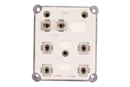 REZISTOR 0355/C IWAKI 6.1 MILIOHM 7.7 MILIOHM 7.7 MILIOHM