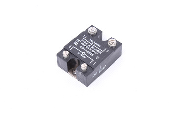 SSR-240D25 POTTER&BRUMFIELD 120/240VAC 3-32VDC RELE