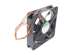 EEC0252B3-000U-G99 SUNON 120X120X25, 24V VENTILÁTOR